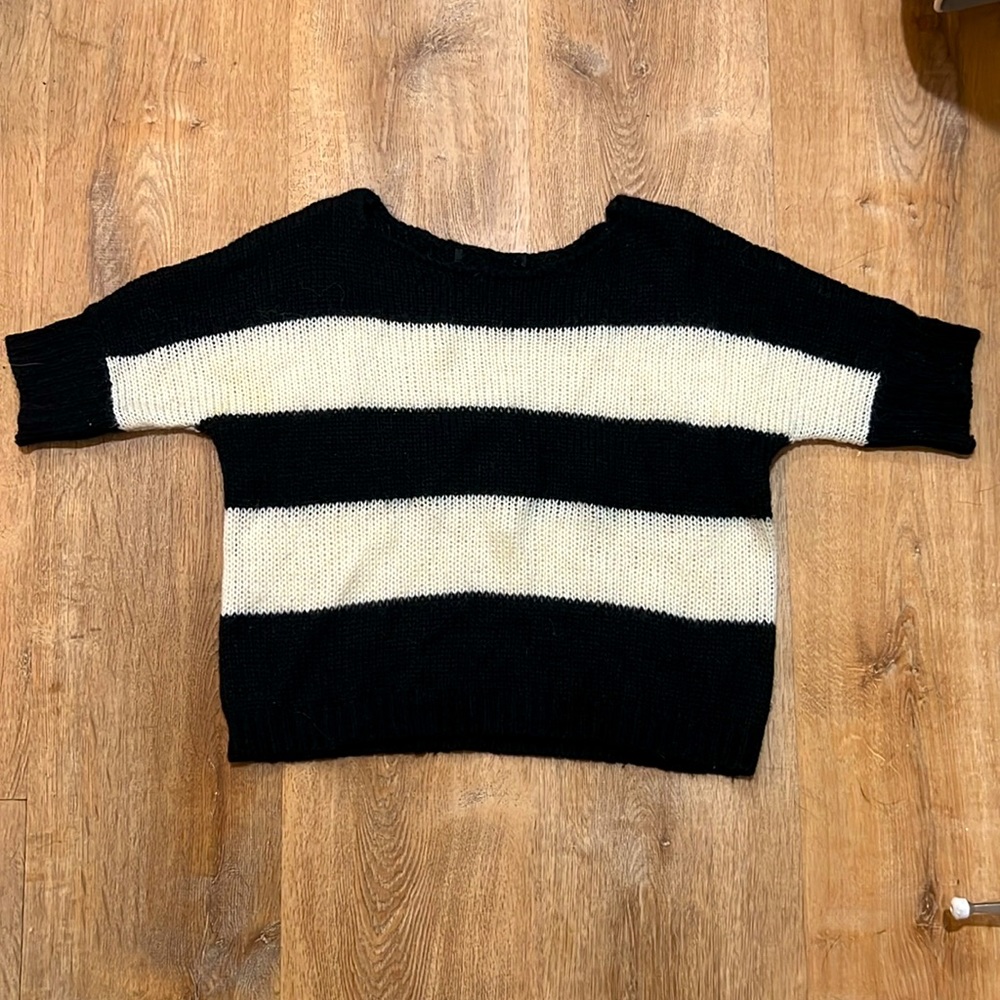 Forever 21 Parisian elbow length sweater women’s large